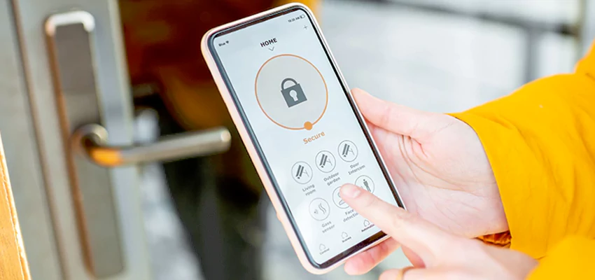 Digital Front Door Lock Repair And Installation in East Rancho Dominguez, California